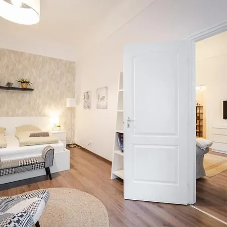The White - 2br Apt, Close To Everything Apartament Budapesta